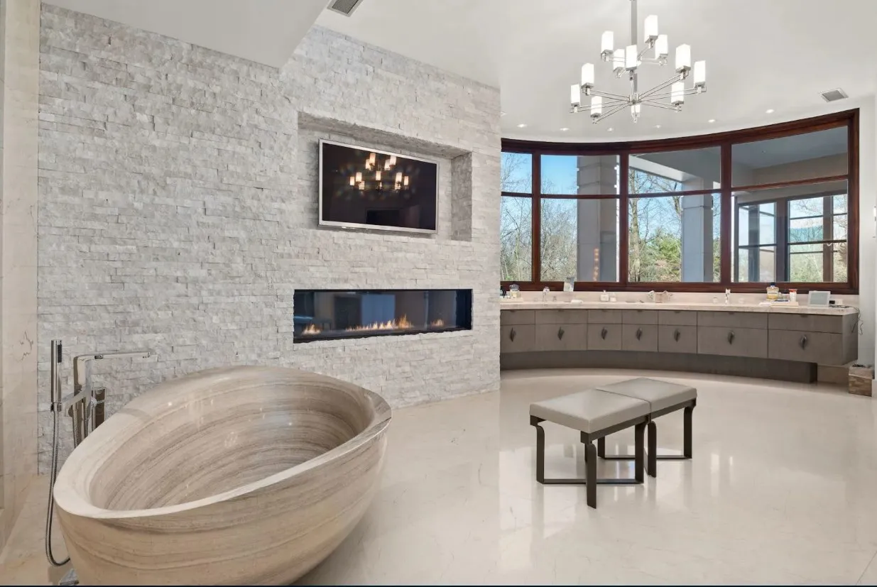 a design story 7209 arrowood road residence 5