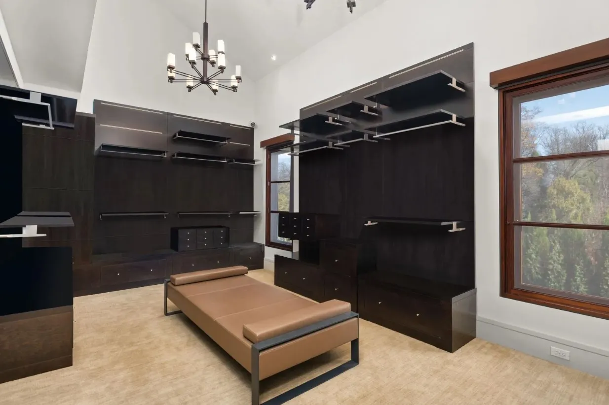 a design story 7209 arrowood road residence 6