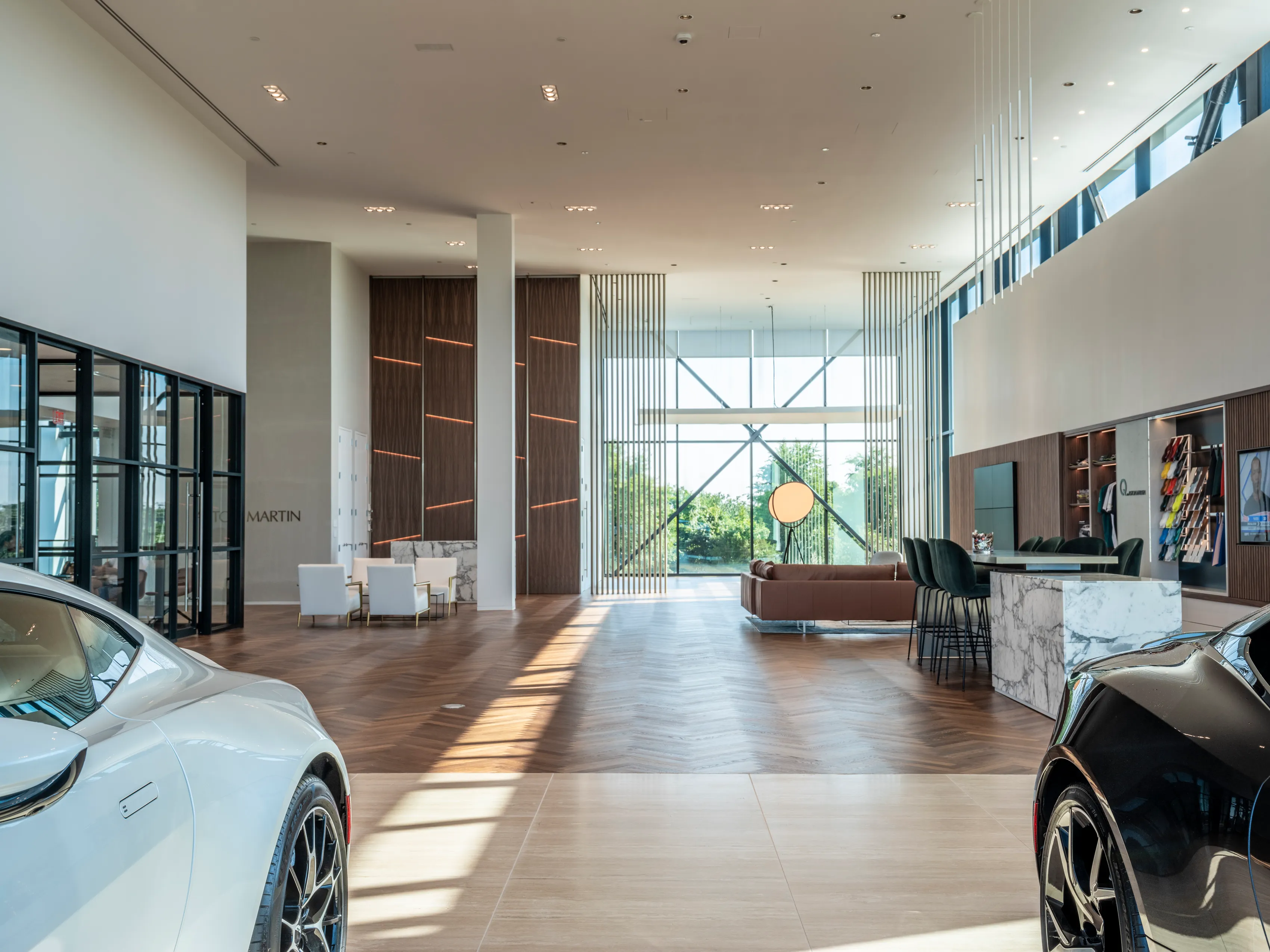 aston martin bentley 8