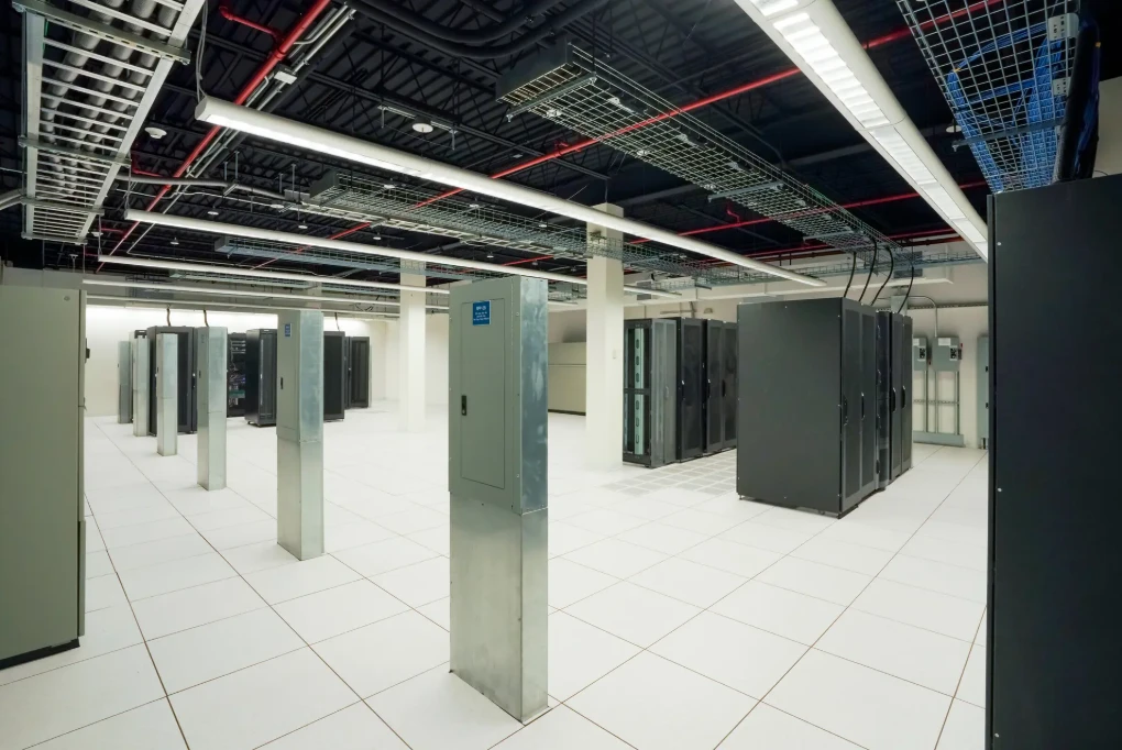 mission-critical-data-center-renovation-m3