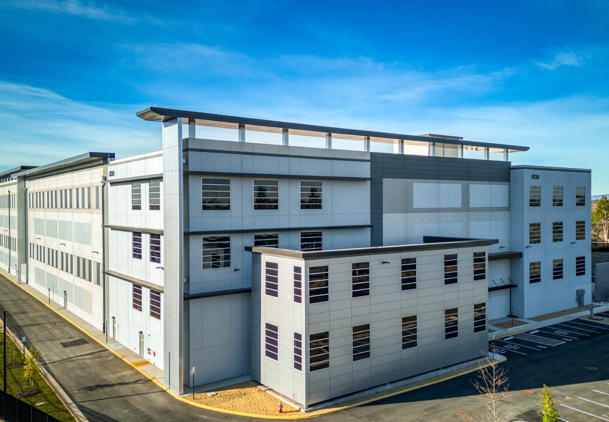 mission-critical-data-center-renovation-p3