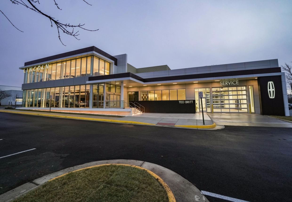 ted britt lincoln 5