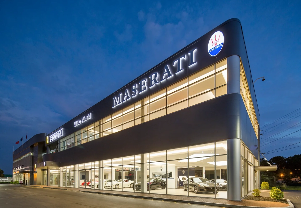 wide world maserati and ferrari 1